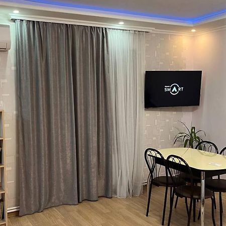 Apartment Ani Vagharshapat Esterno foto